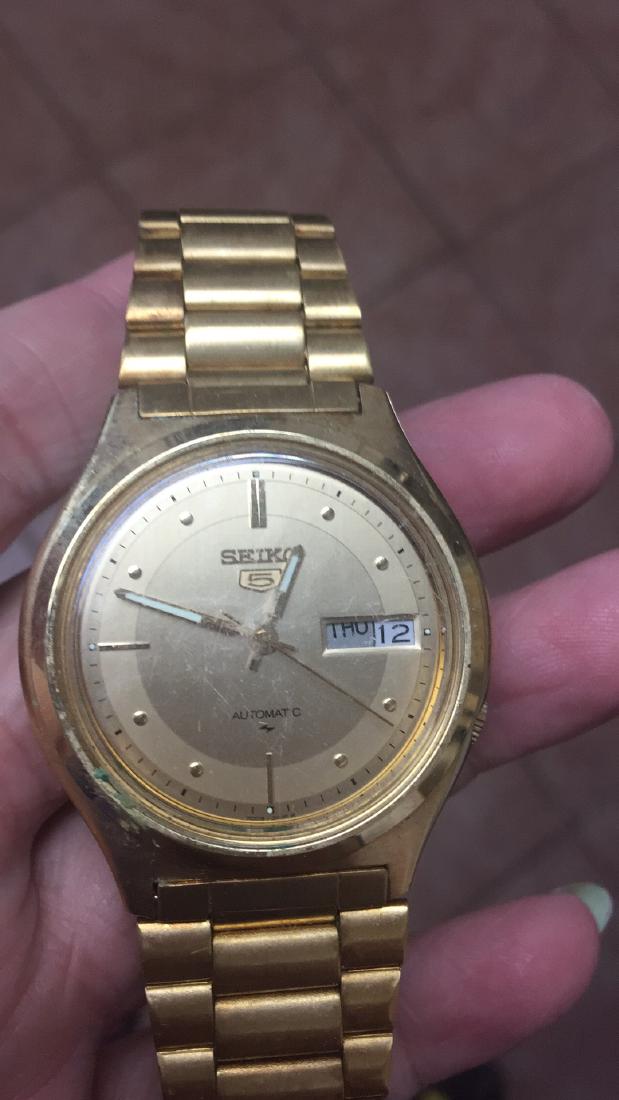 VINTAGE SEIKO 5 Automatic Mens Watch Water Resistant (1 of 1)