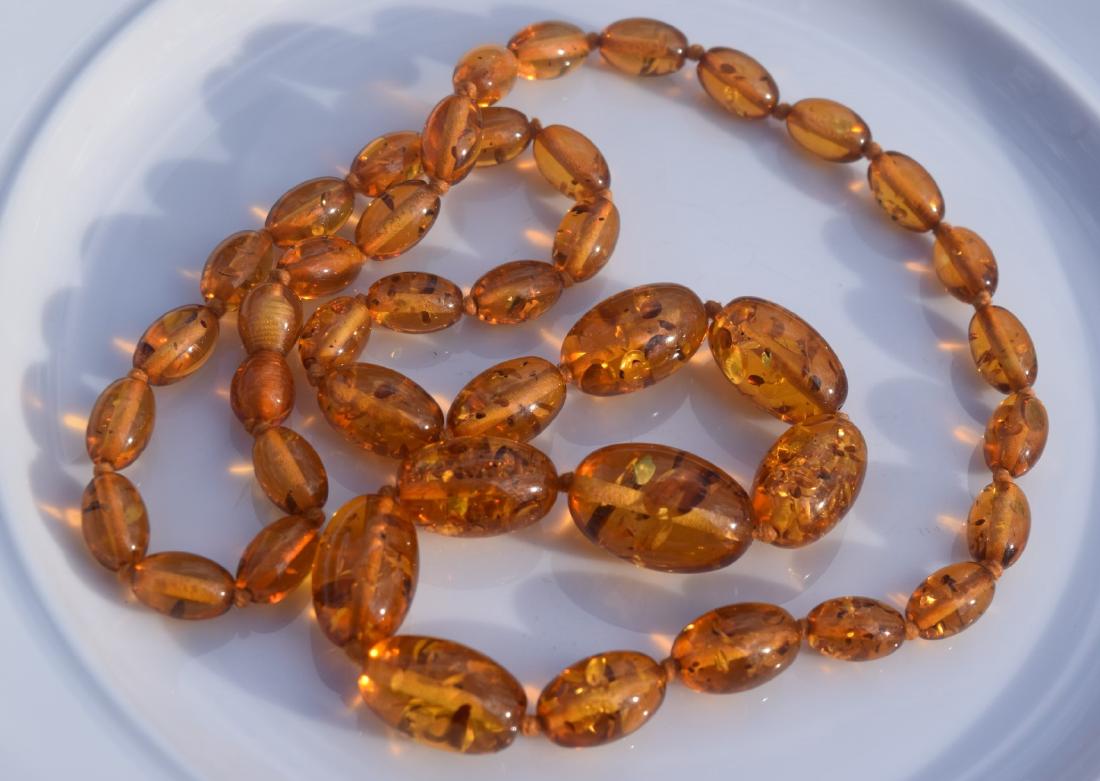 Vintage Amber Necklace (1 of 2)