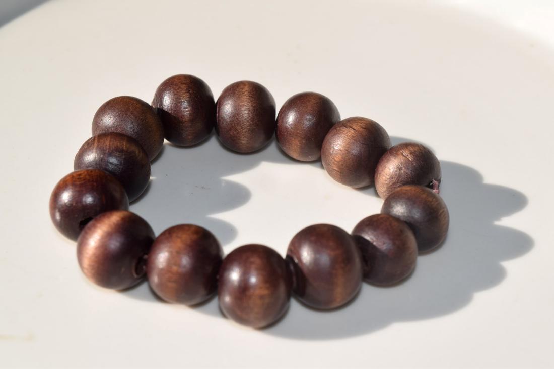 Antique Bead Bracelet (1 of 2)