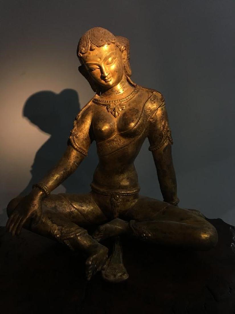 ANTIQUE BRONZE FIGURE OF BUDDHA (1 of 4)