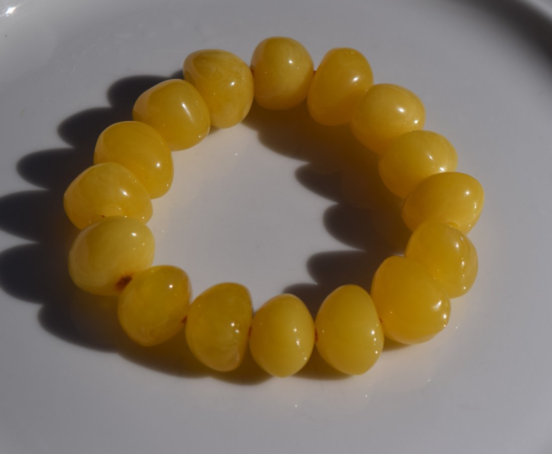 Antique Amber Beads Bracelet (1 of 3)