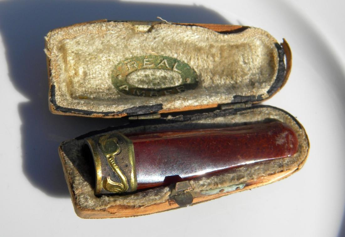 Antique Amber Smoking Pipe with Origional Box (1 of 5)