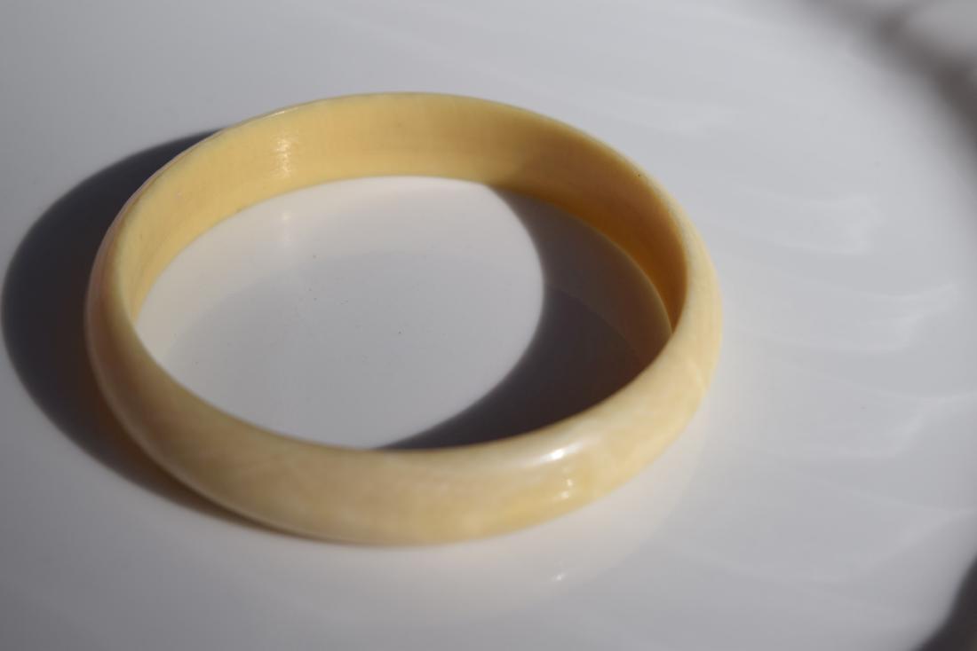 Antique Chinese Carved Bracelet (1 of 5)