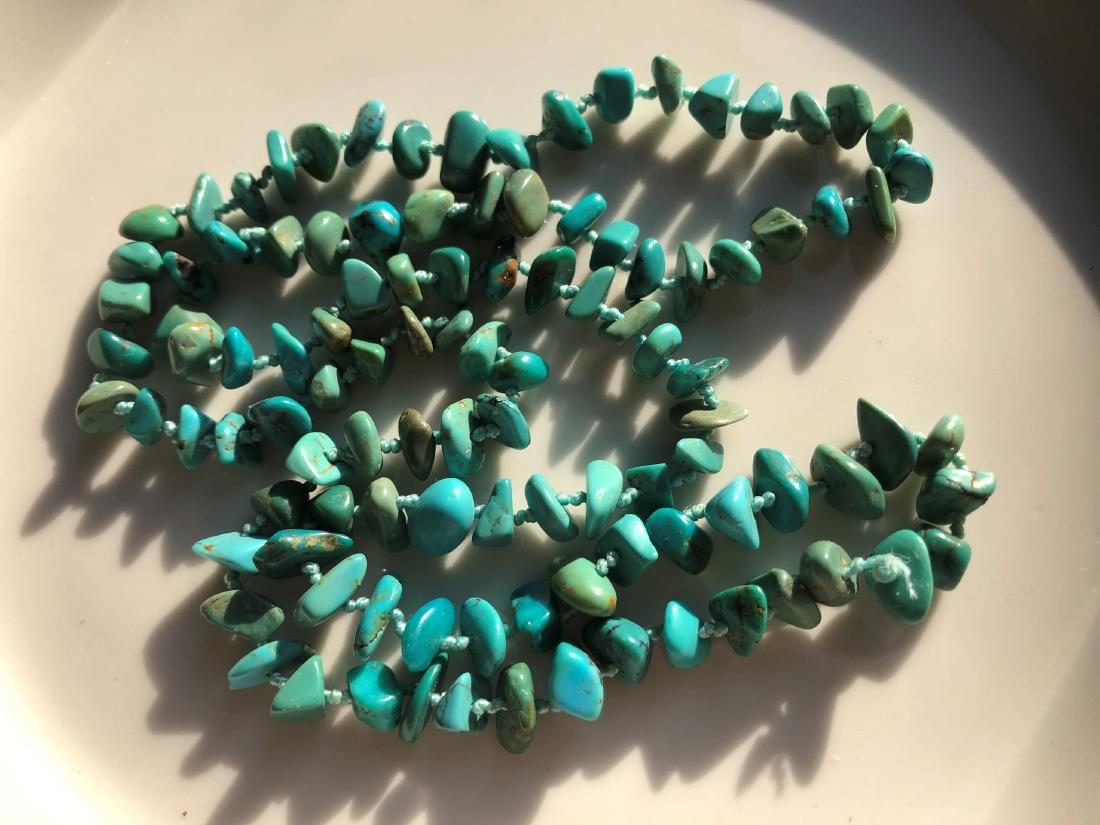 Vintage Turquoise Beads Necklace (1 of 3)
