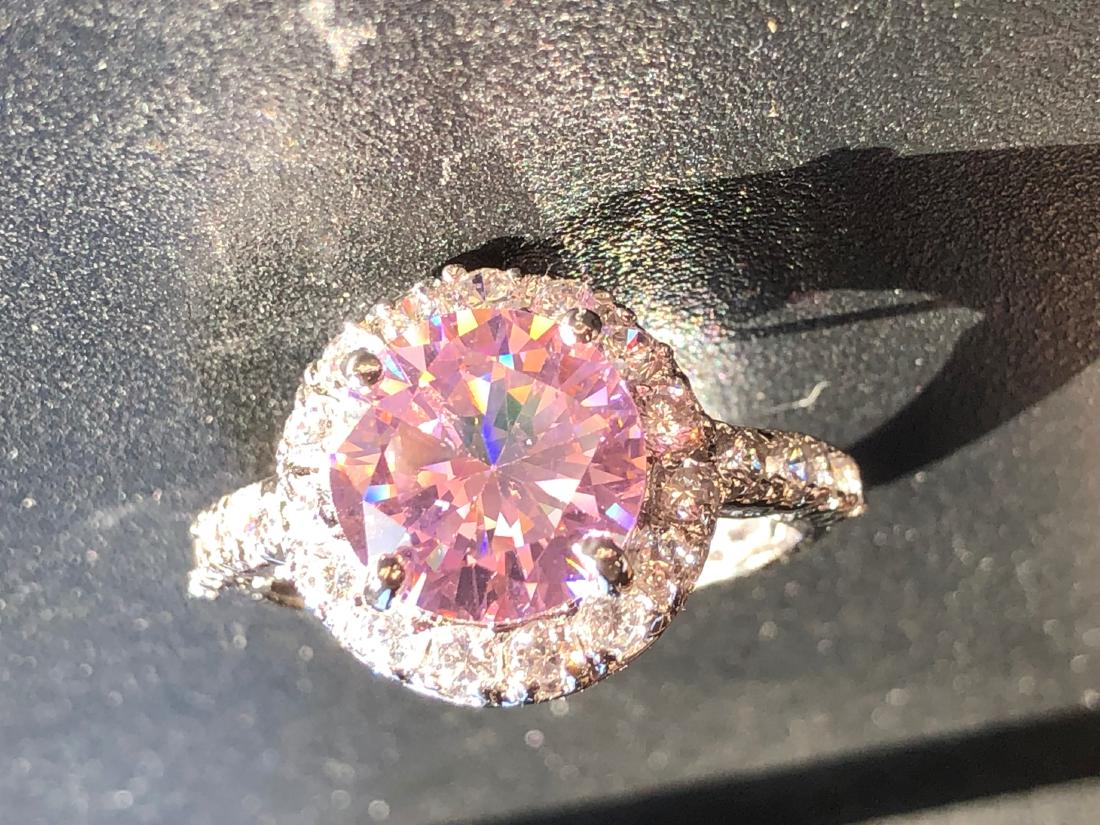 Vintage Silver Ring with Pink Stone Marked 925 (1 of 4)