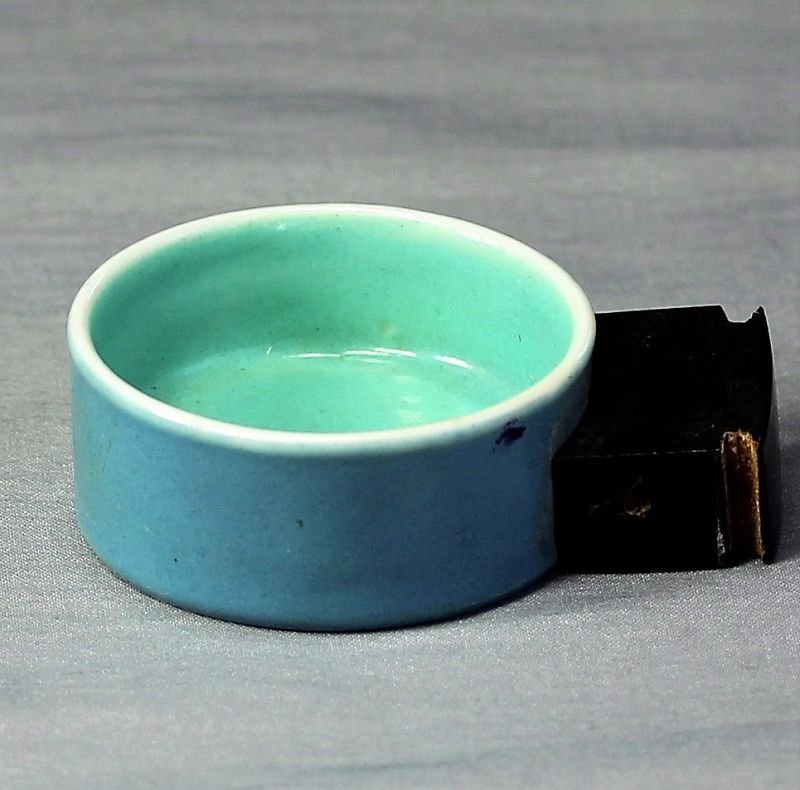 Antique Chinese Porcelain Turquoise Color Bird Feeder (1 of 6)