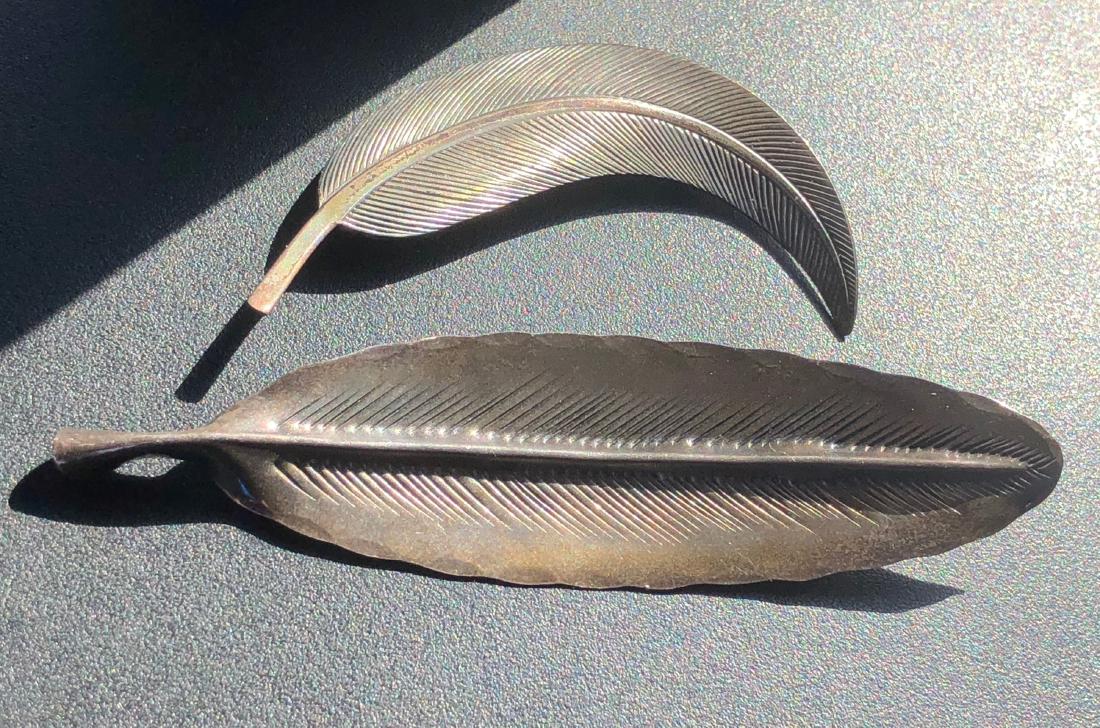 Two South West Style Feather Brooch Pins (1 of 7)