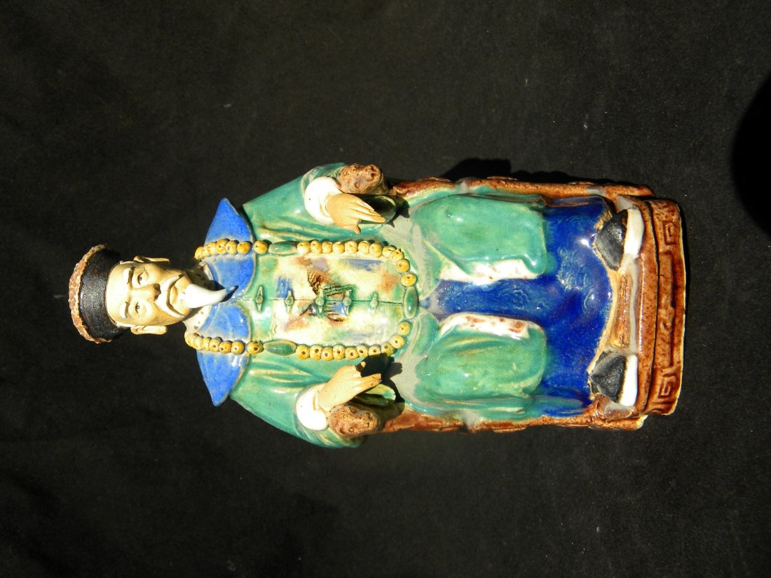 Vintage Porcelain Statue, Size: 8" x 4": Vintage Porcelain Statue, Size: 8" x 4"