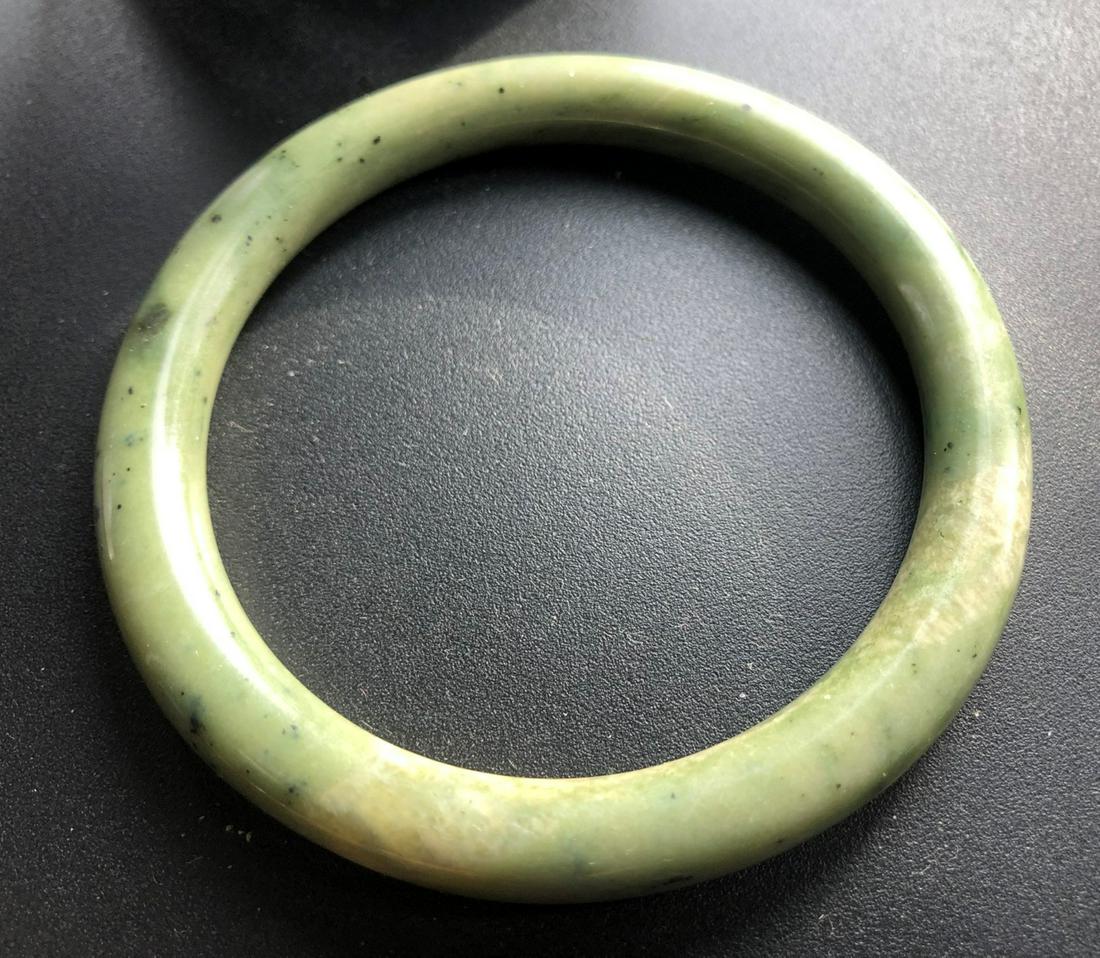 Vintage Nephrite Jade Bracelet (1 of 4)