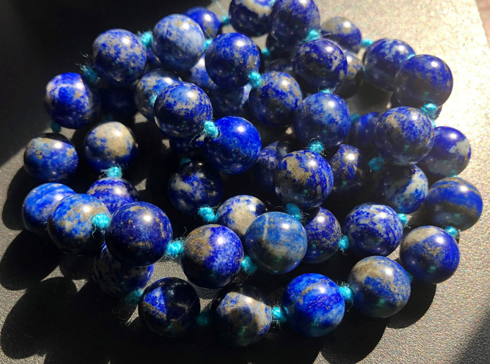 Vintage Lapis Beads Necklace (1 of 2)