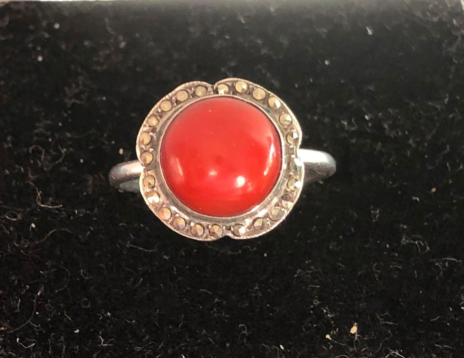 Vintage Silver Red Coral Ring (1 of 5)