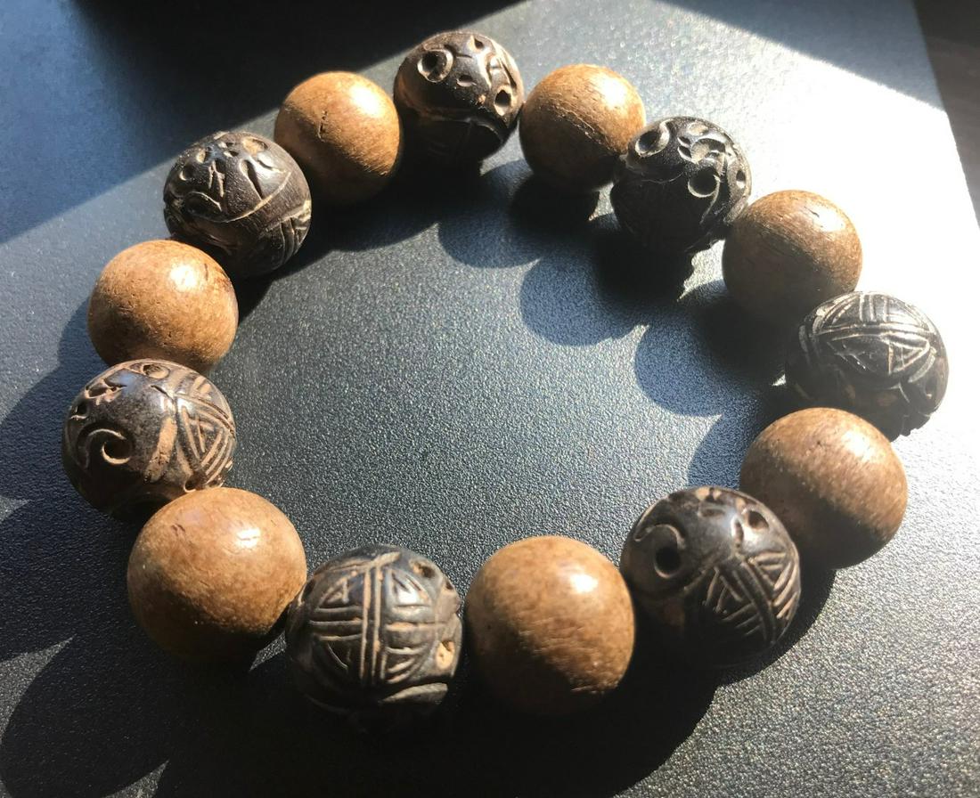 Antique Chinese Chen Xiang and Longevity Beads Bracelet (1 of 3)