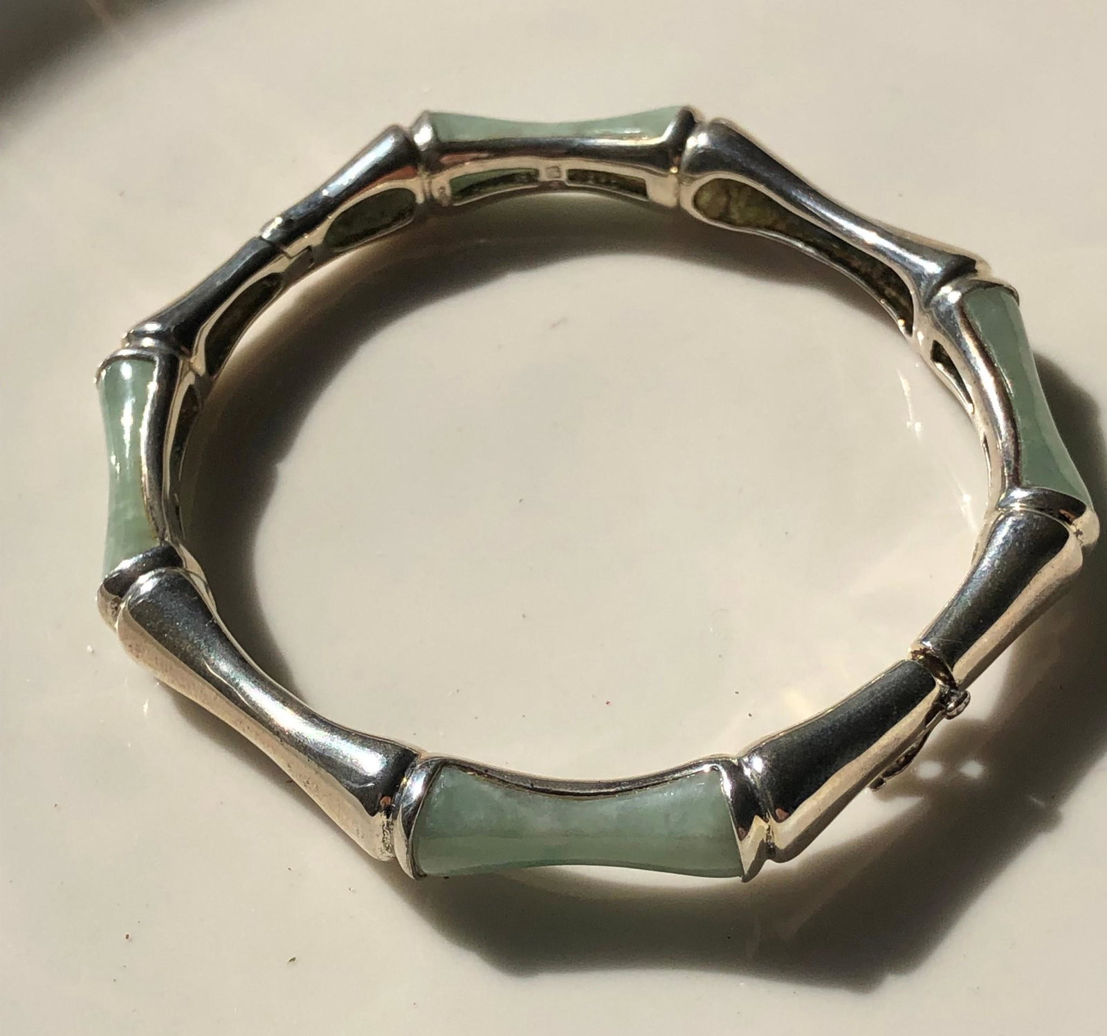 Vintage Silver Jadeite Bracelet Marked 925: Vintage Silver Jadeite Bracelet Marked 925