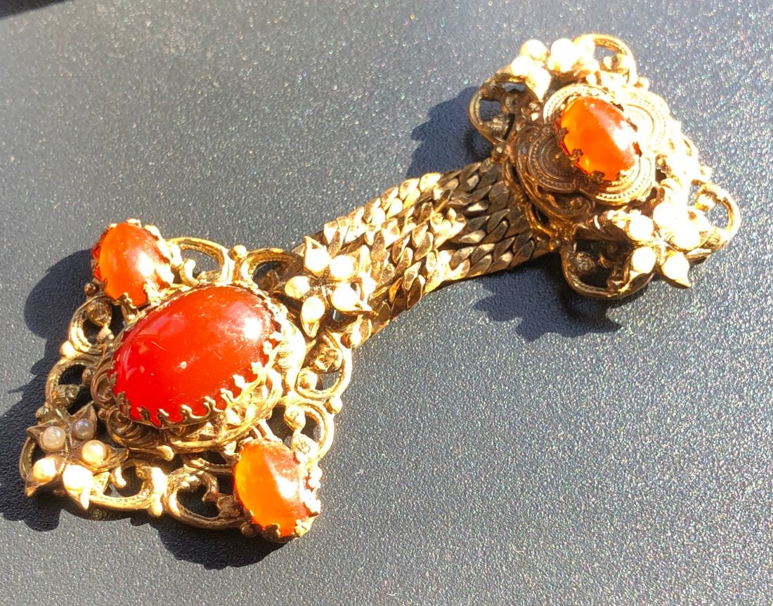 Antique Carnelian Brooch Pin, Size: 3.25": Antique Carnelian Brooch Pin, Size: 3.25"