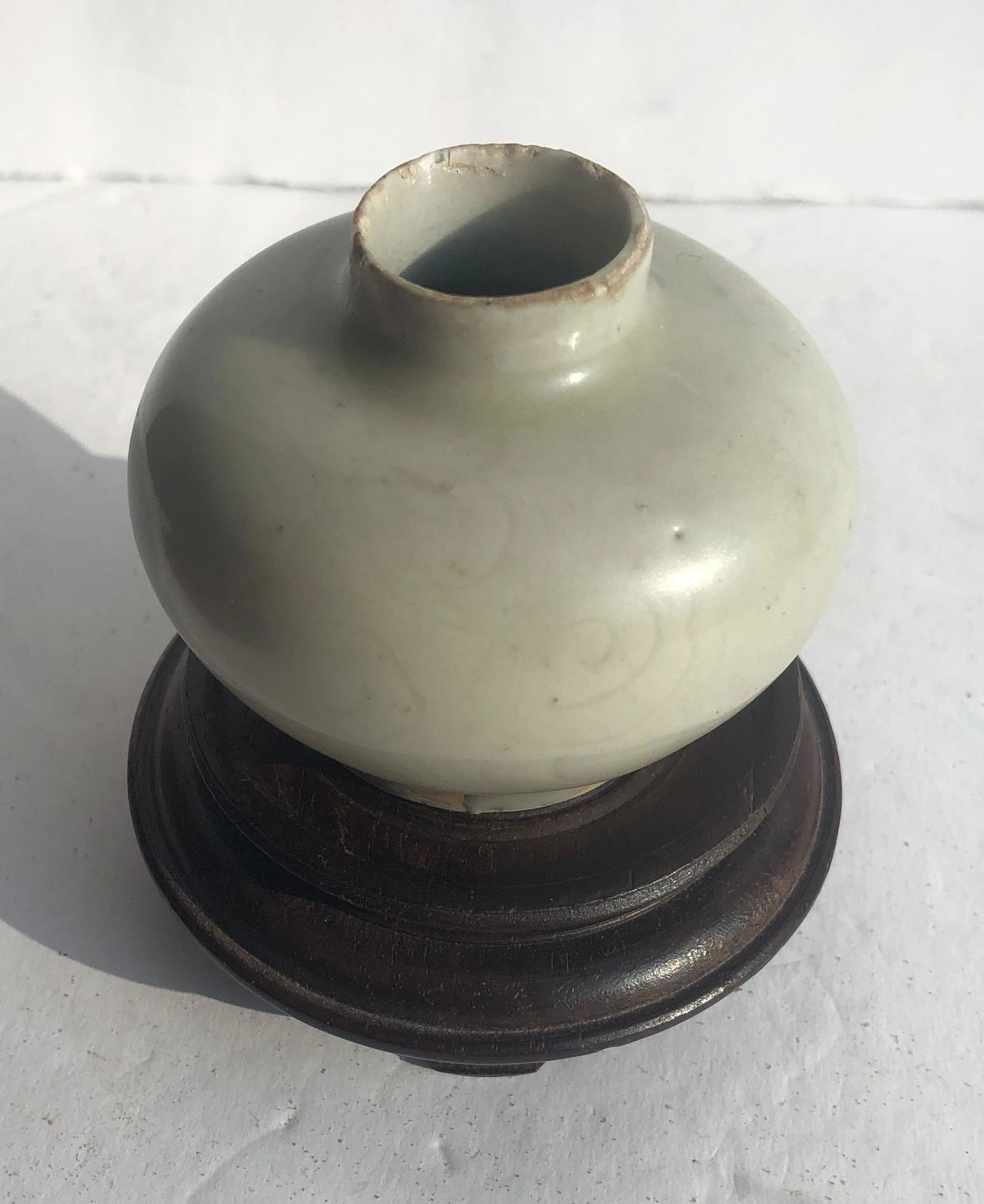 Antique Chinese White Glazed Pot (1 of 14)