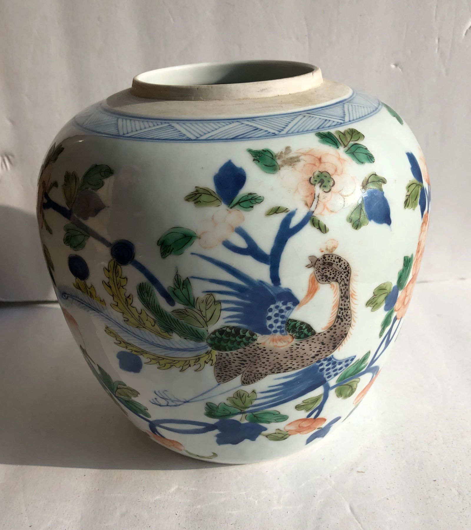 Antique Chinese Famille Rose Pot (1 of 14)