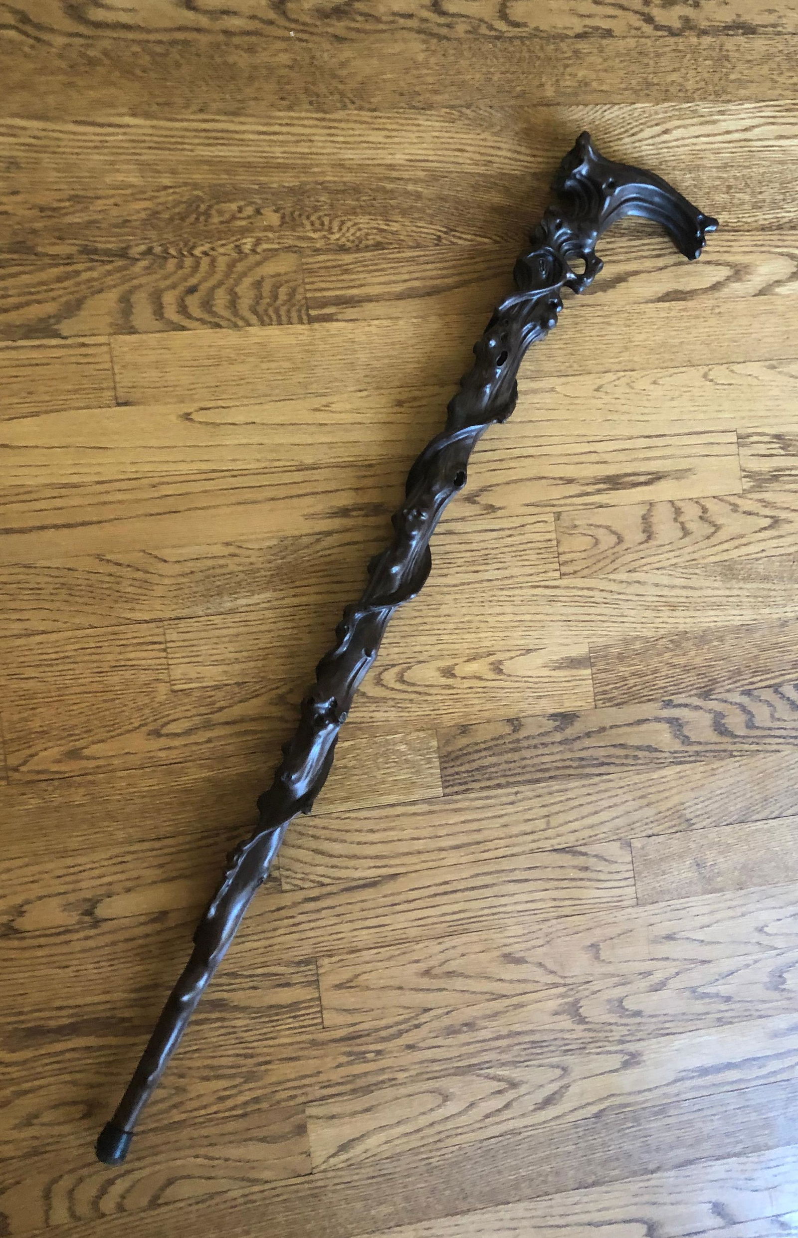 Antique Chinese Hardwood Walking Stick: Antique Chinese Hardwood Walking Stick, Length: 36"