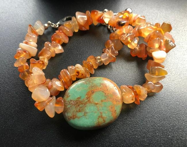 Vintage Carnelian Turquoise Pendant Necklace: Vintage Carnelian Turquoise Pendant Necklace, Length: 16"