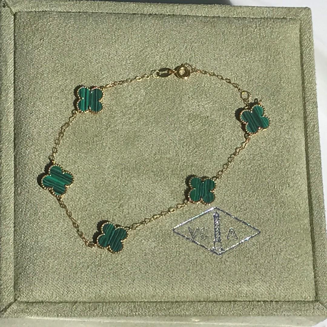18K Gold Malachite Bracelet (1 of 1)