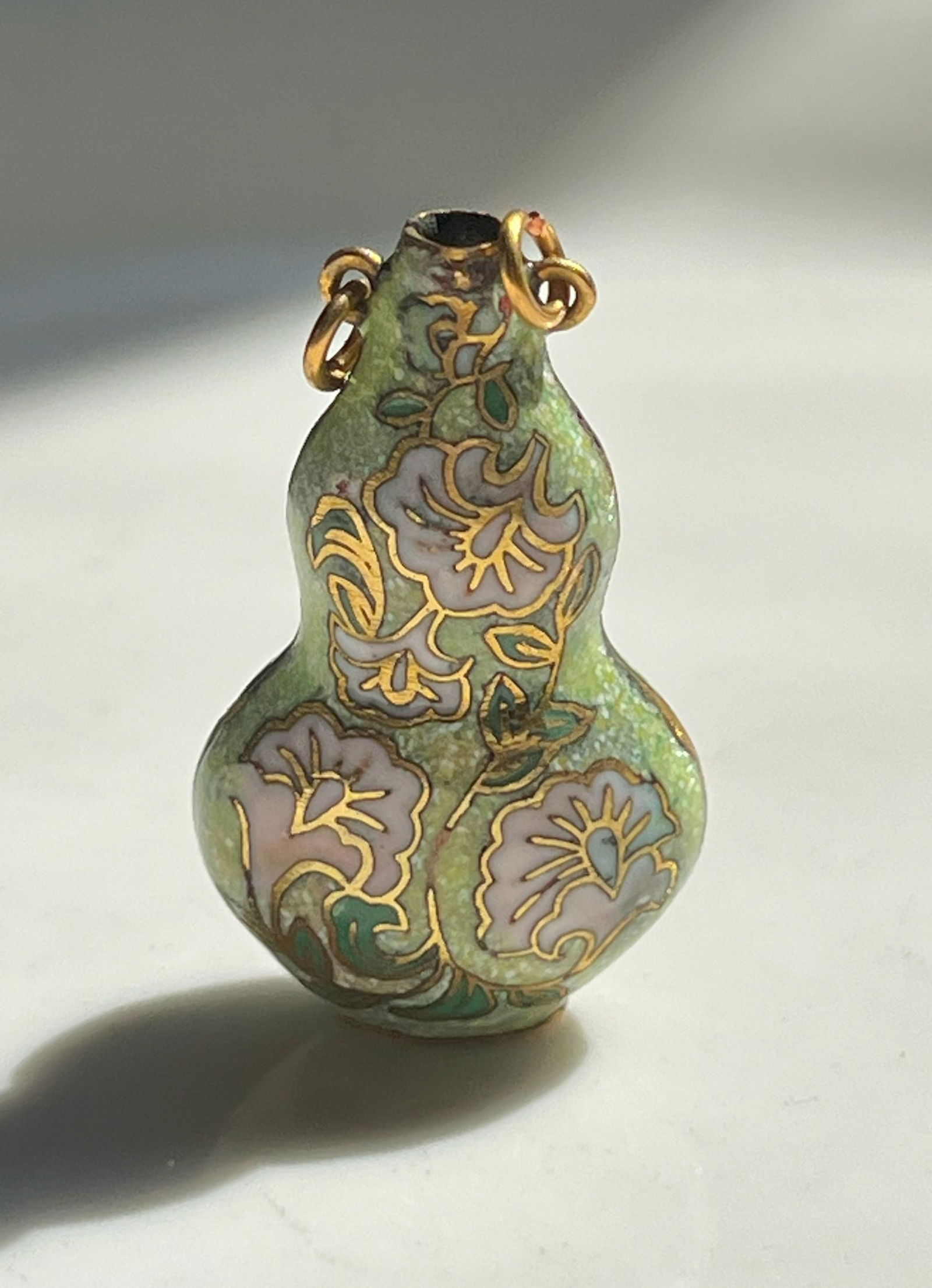 Vintage Cloisonne Vase: Vintage Cloisonne Vase, Size: 1"