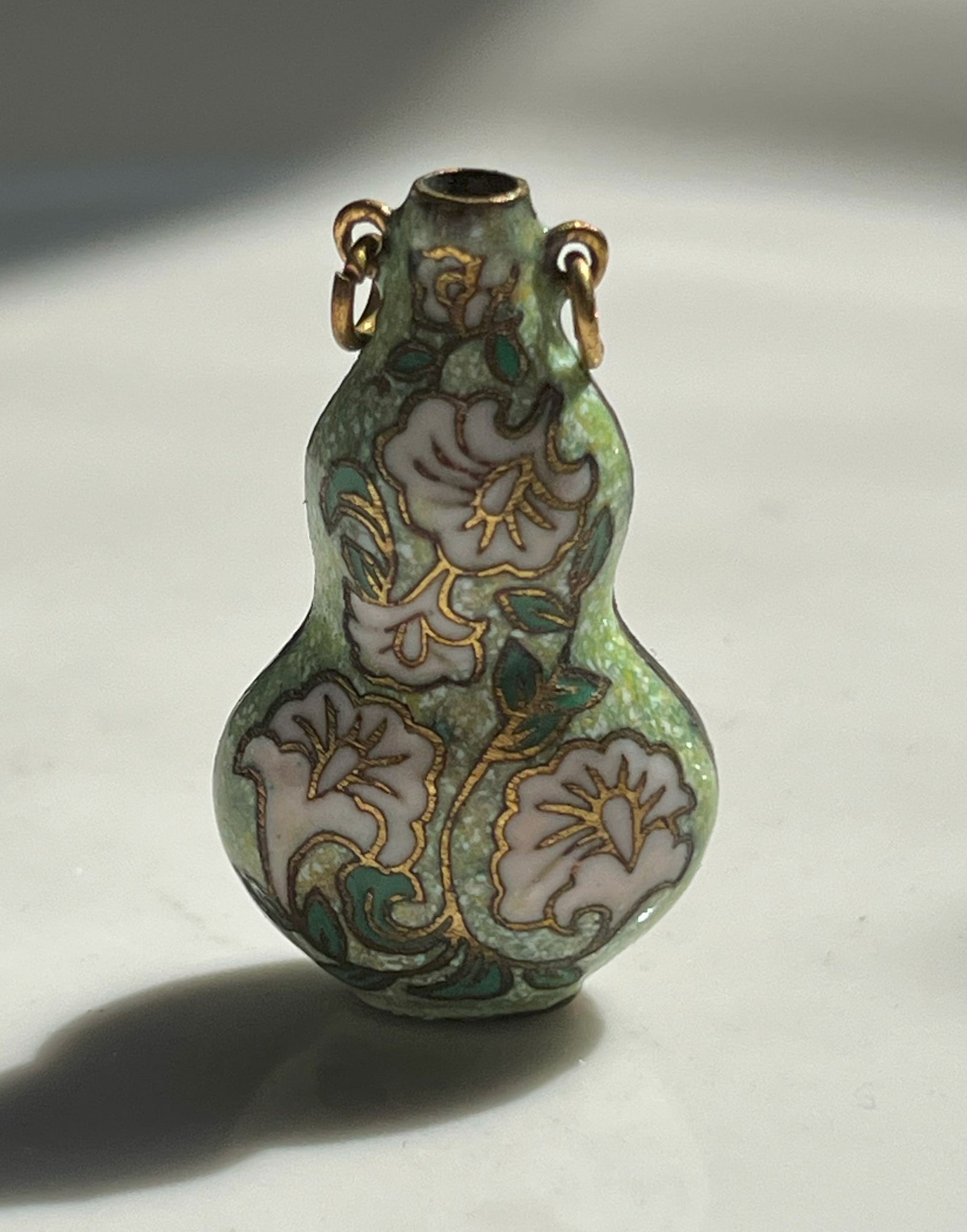 Vintage Cloisonne Vase: Vintage Cloisonne Vase, Size: 1"