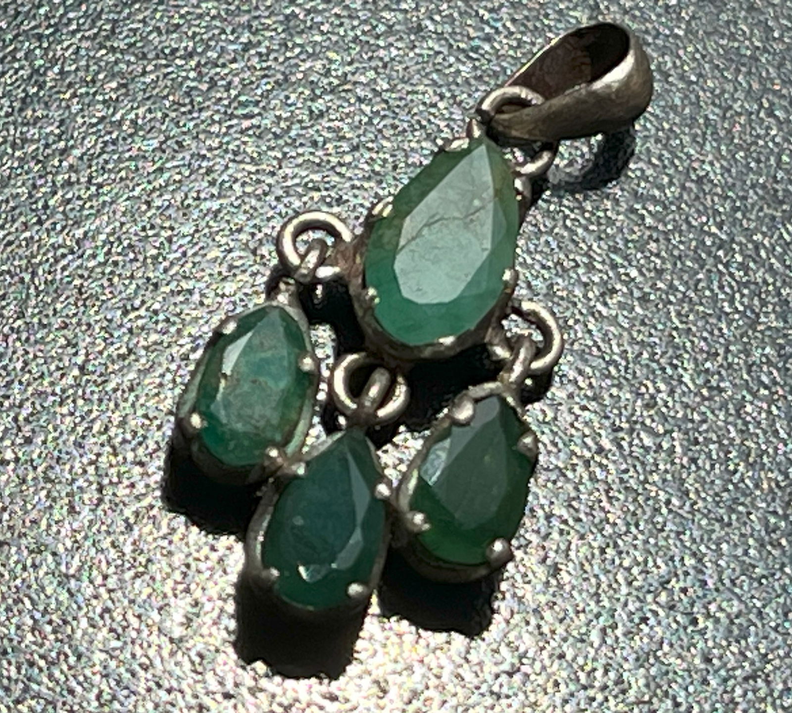 Vintage silver emerald Pendant: Vintage silver emerald Pendant