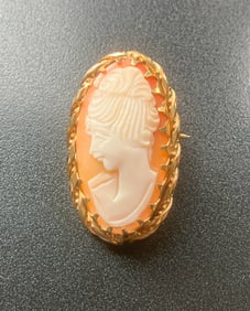 Vintage Gold Filled Cameo Brooch Pin