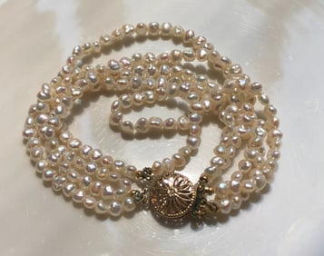 Vintage Pearl Bracelet with 14K Gold Clasp
