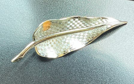 Vintage Brooch Pin