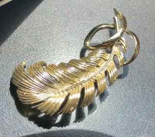 Vintage Brooch Pin