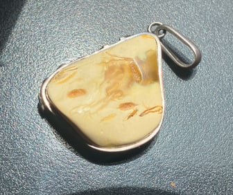 Vintage silver Amber Pendant