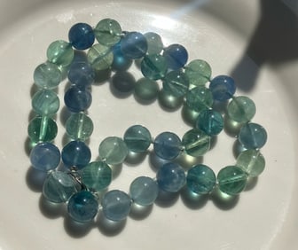 Vintage crystal Necklace