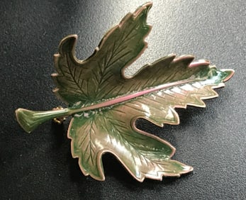 Vintage Brooch Pin