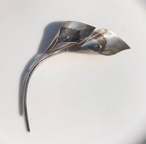 Vintage Silver Brooch Pin