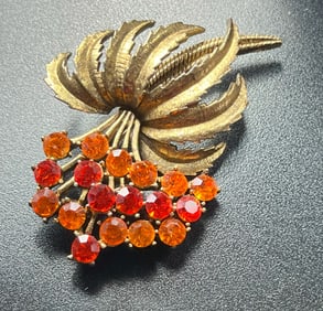 Vintage Brooch Pin