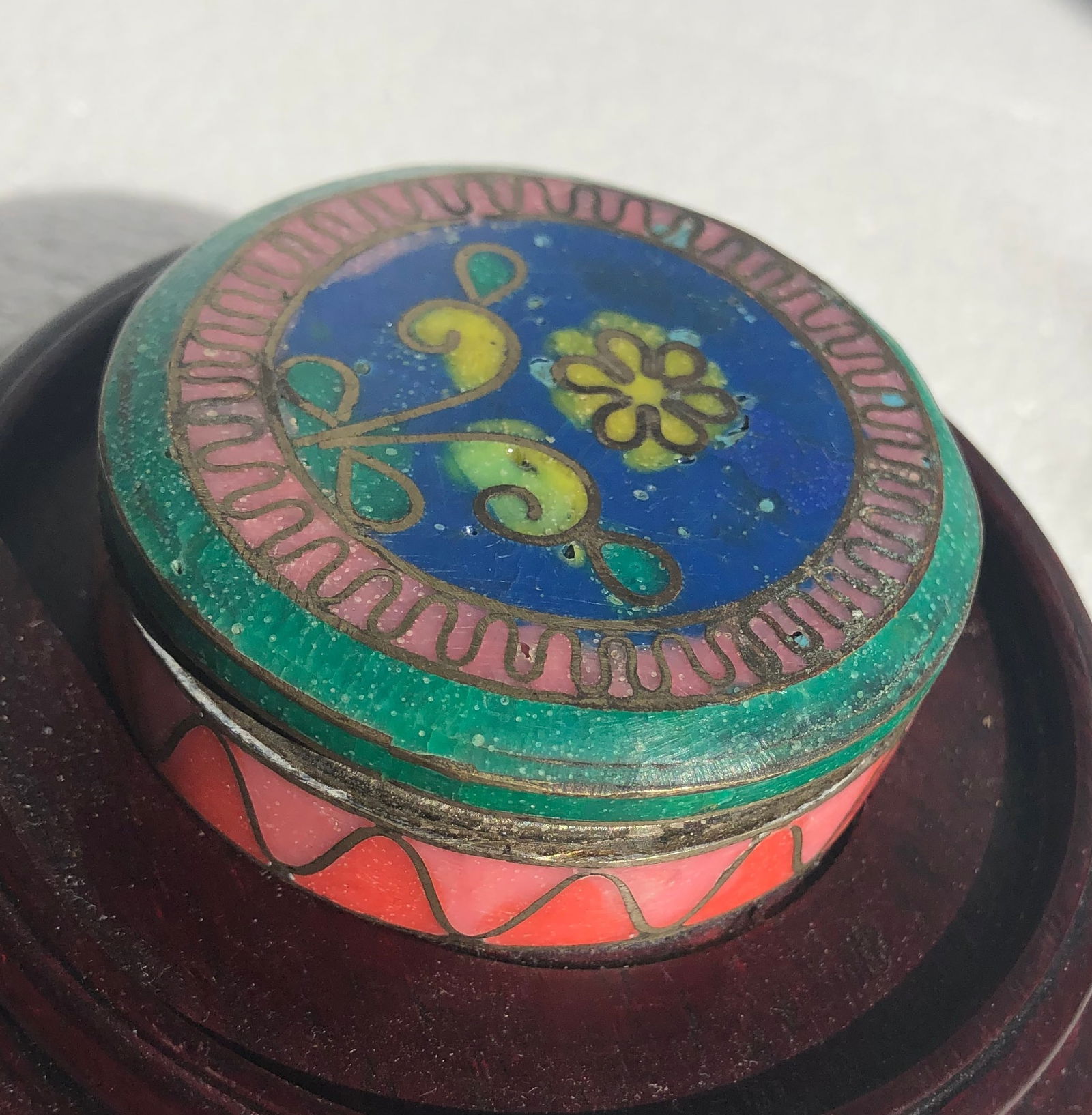 Vintage Cloisonne Box: Vintage Cloisonne Box, Size: 2.5"