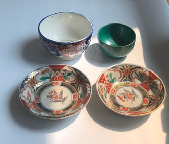 Four Dish and Cups