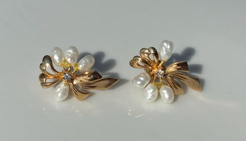 Pair of Pearl Earrings