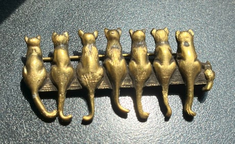 Vintage Brooch Pin