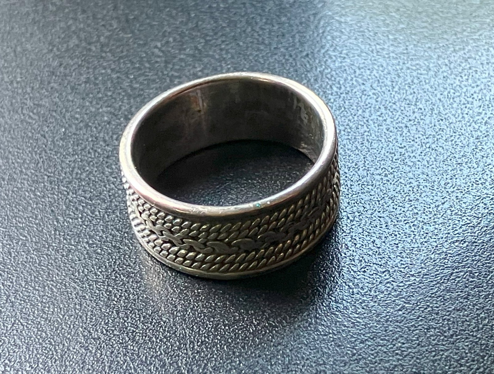 Vintage Silver ring: Vintage Silver ring, Size 7