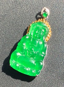 18K Gold Natural Jadeite Guanyin Pendant