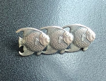 Vintage Silver Brooch Pin