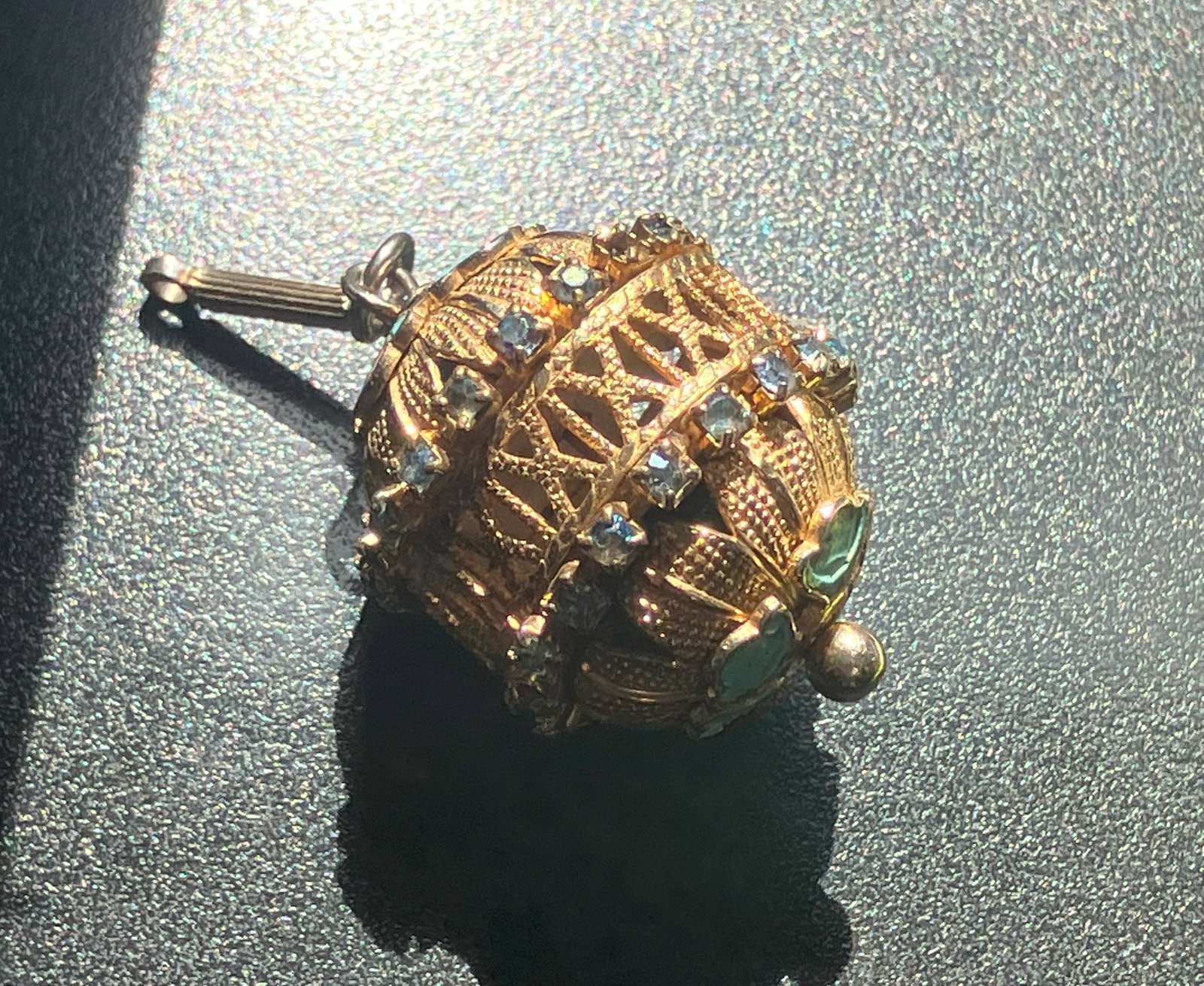 Vintage Pendant: Vintage Pendant