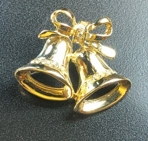 Vintage Brooch Pin