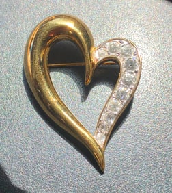 Vintage Brooch Pin