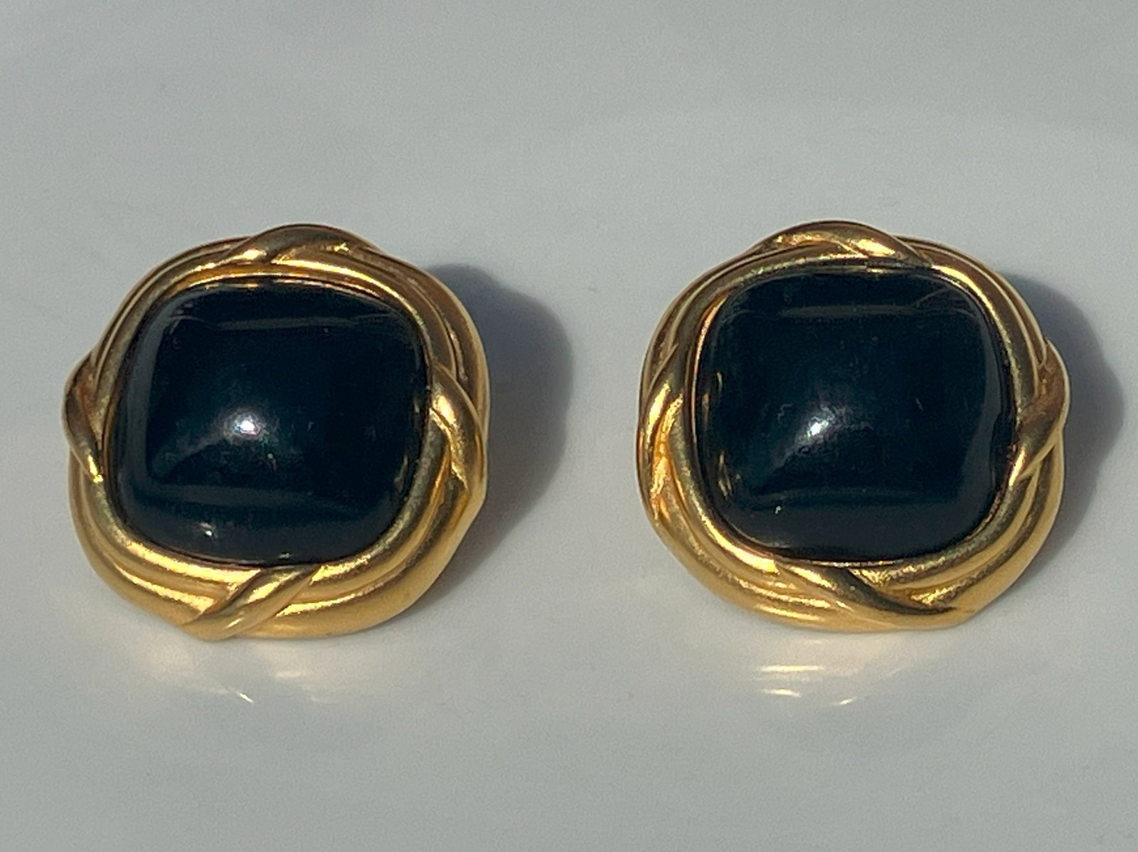 Pair of Gold Filled Earrings: Pair of Gold Filled Earrings