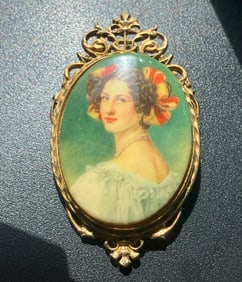 Vintage Porcelain Brooch Pin