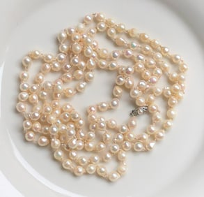 14K Gold Clasp Pearl Necklace