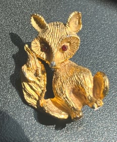 Vintage Fox Brooch Pin