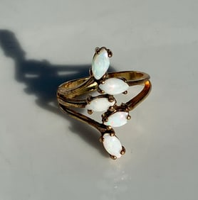 Vintage Gold Filled Opal ring